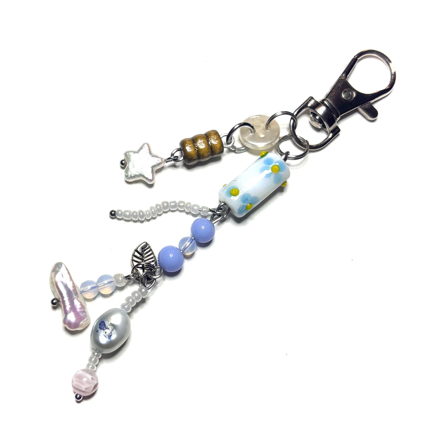 daisy field keychain