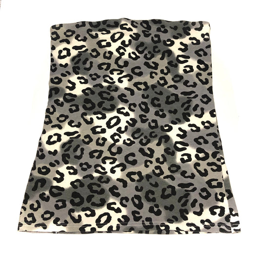 snow leopard medium tube top