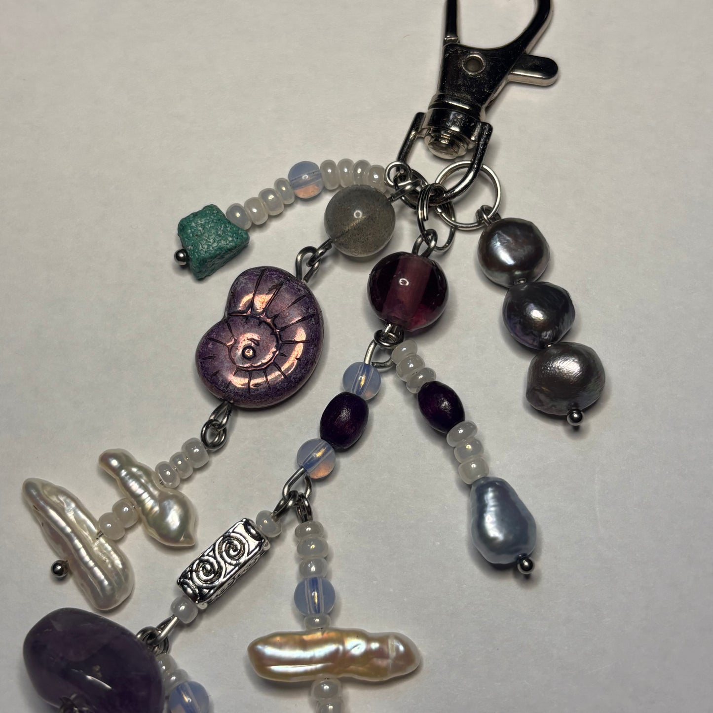 pearl diver keychain